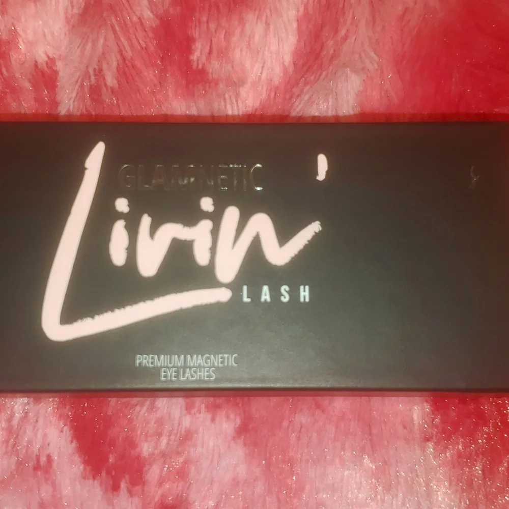 GLAMNETICS eye lashes - Picture 2 of 6